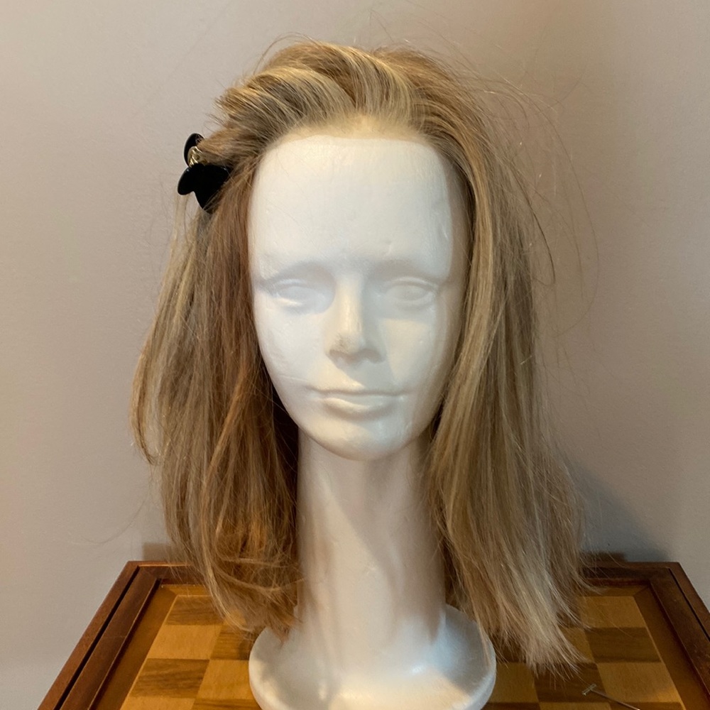 Human and synthetic custom Wig